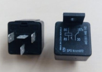 Relé rozpínací 12V - N1